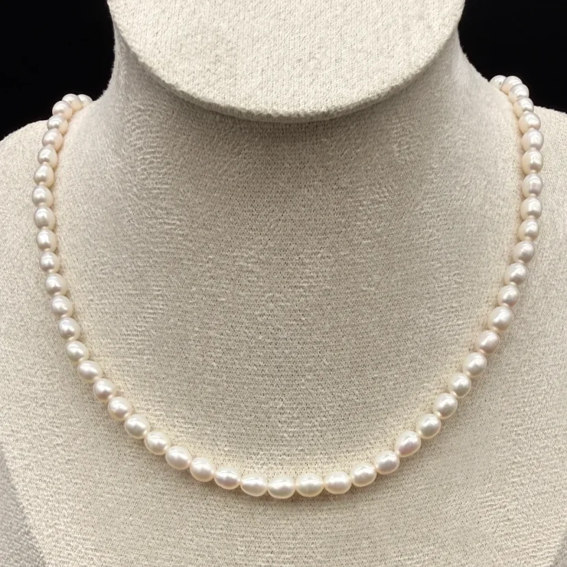 Perlový NÁHRDELNÍK - WHITE BUBBLE CHOKER - Barva zapínání: Stříbrná