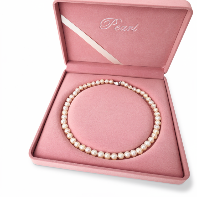 Perlový náhrdelník LOVE v dárkovém balení