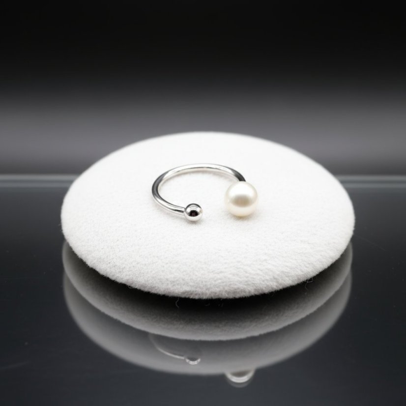 Stříbrný prsten s perlou - WHITE