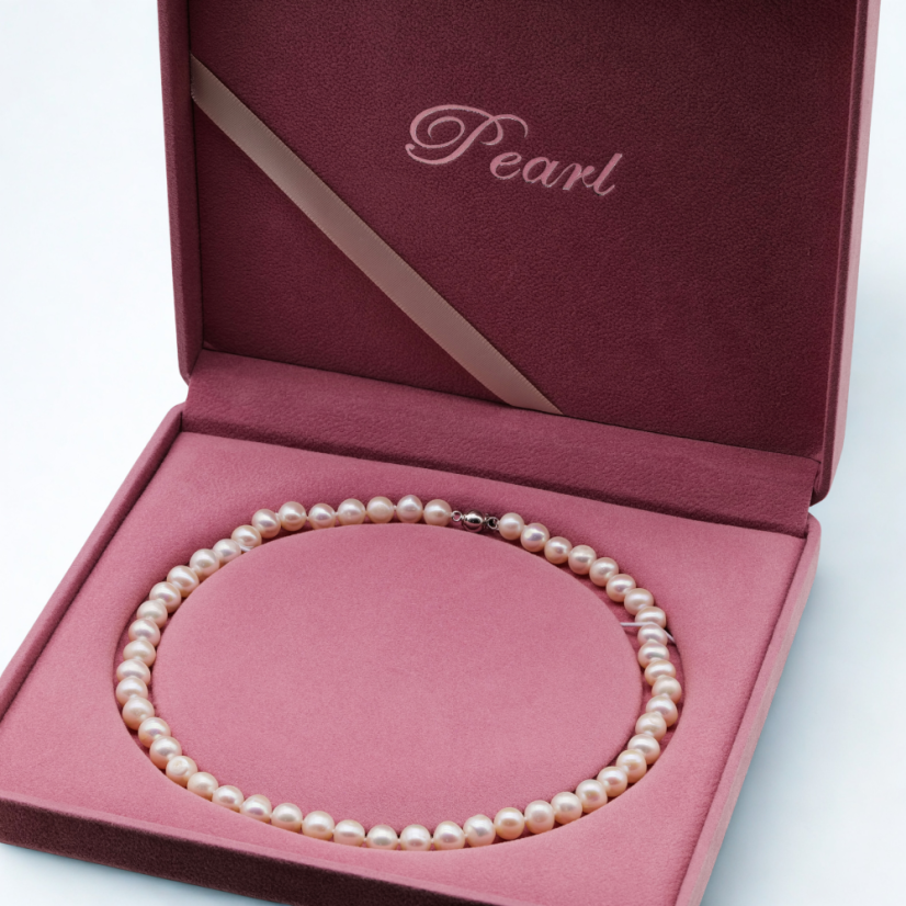 Perlový náhrdelník LOVE v dárkovém balení