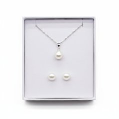 Set perlového řetízku a peckových náušnic